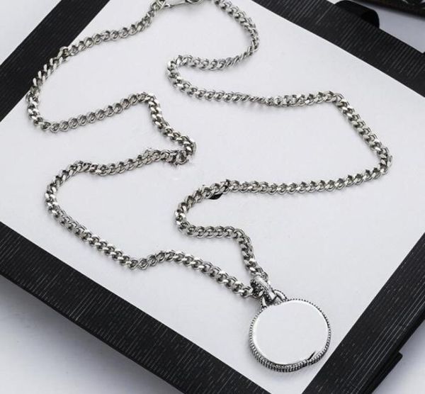 2022 luxury letter silver chain necklace retro couple necklaces men and women pendant designer jewelry gift8777918
2022 luxury letter silver chain necklace retro couple necklaces men and women pendant designer jewelry gift8777918