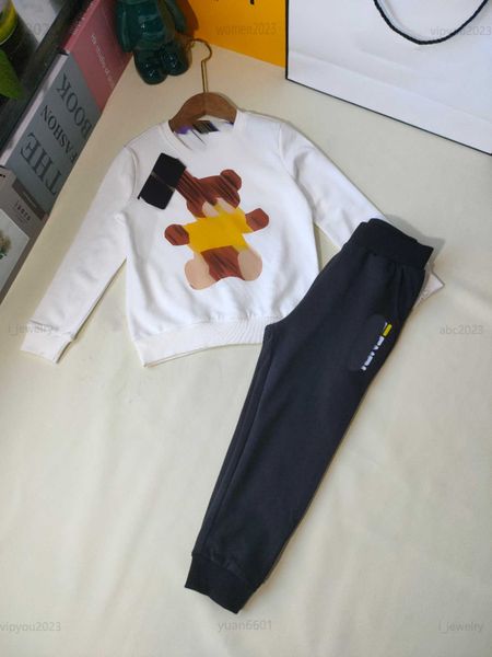luxury designer baby suits tracksuits autumn set size 90-160 cm 2pcs letter textured doll bear pattern printed sweater and pants, White
luxury designer baby suits tracksuits autumn set size 90-160 cm 2pcs letter textured doll bear pattern printed sweater and pants, White