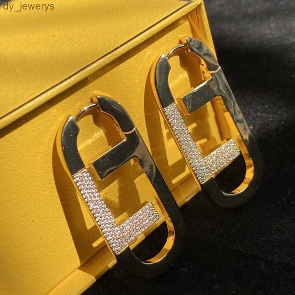 pendant designer letter stud earrings luxury brand women earrings suitable for wedding party jewelry accessories3, Golden;silver
pendant designer letter stud earrings luxury brand women earrings suitable for wedding party jewelry accessories3, Golden;silver