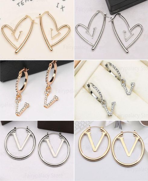 mixed luxury designers letters stud love earrings geometric famous women round crystal rhinestone pearl earring wedding party jewe8509309, Golden;silver
mixed luxury designers letters stud love earrings geometric famous women round crystal rhinestone pearl earring wedding party jewe8509309, Golden;silver