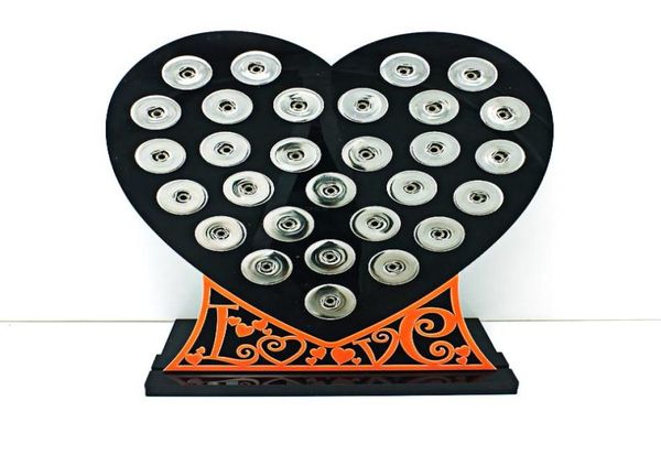 brand new 18mm snap button display stands fashion black acrylic heart with letter interchangeable jewelry display board5465626
brand new 18mm snap button display stands fashion black acrylic heart with letter interchangeable jewelry display board5465626