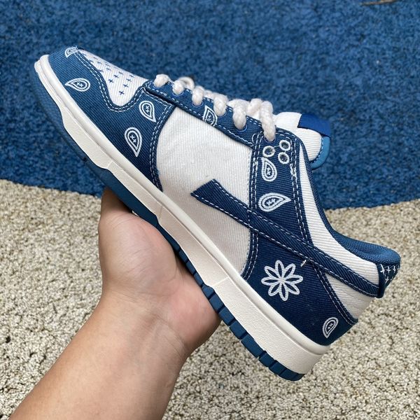 2023 summer drop skates shoes duks low industrial blue summit white men women fashion fly streetwear
2023 summer drop skates shoes duks low industrial blue summit white men women fashion fly streetwear