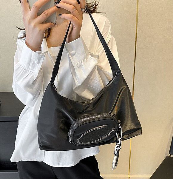 shoulder bag designer shopping bag italy fashion clutch bag handle womens luxury handbag casual nylon totes clutch bag 36-13-22cm, Black;red
shoulder bag designer shopping bag italy fashion clutch bag handle womens luxury handbag casual nylon totes clutch bag 36-13-22cm, Black;red
