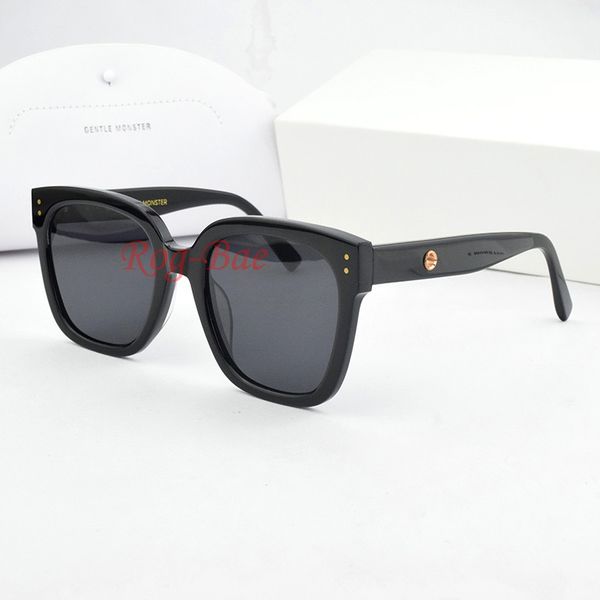 high designers sunglasses men women uv400 square square sun glasses lady fashion pilot driving outdoor sports travel beach large-frame sungl, White;black
high designers sunglasses men women uv400 square square sun glasses lady fashion pilot driving outdoor sports travel beach large-frame sungl, White;black