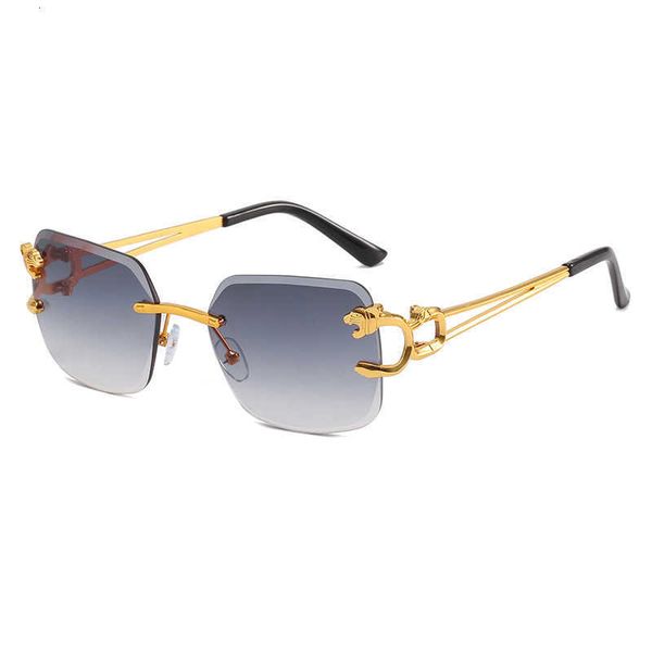 Fashion carti top sunglasses 2023 Sunglasses New Men's Ink Frameless Leopard Head Glasses with logo box
Fashion carti top sunglasses 2023 Sunglasses New Men's Ink Frameless Leopard Head Glasses with logo box