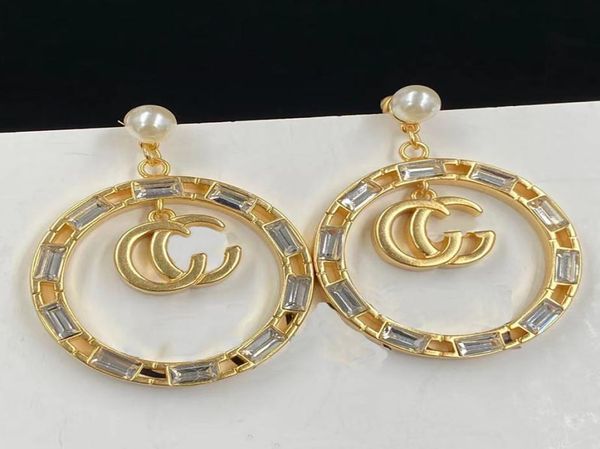 designer women hoops charm earrings gold colors g shaped fashion designer simple earring jewelry luxurys birthday gift 22101003cz9831918, Golden
designer women hoops charm earrings gold colors g shaped fashion designer simple earring jewelry luxurys birthday gift 22101003cz9831918, Golden