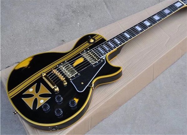 custom aged james hetfield metallic iron cross classic relic black electric guitar gold hardware black pickguard
custom aged james hetfield metallic iron cross classic relic black electric guitar gold hardware black pickguard