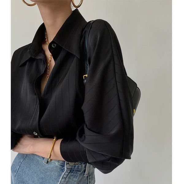 women's blouses shirts satin silk blouse women 2023 elegant lapel button up shirt long sleeve fashion pleats tunic casual party965, White
women's blouses shirts satin silk blouse women 2023 elegant lapel button up shirt long sleeve fashion pleats tunic casual party965, White