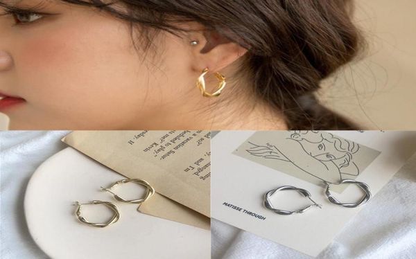 hoop huggie korean vintage cross weave ed ear earring metal circle clip1763111, Golden;silver
hoop huggie korean vintage cross weave ed ear earring metal circle clip1763111, Golden;silver