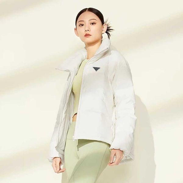 autumn and winter ladies lapel short loose down coat, 90% down fill soft and warm, cuff tightening without air leakage, short front and long, Black
autumn and winter ladies lapel short loose down coat, 90% down fill soft and warm, cuff tightening without air leakage, short front and long, Black