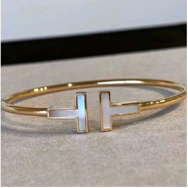 2023 fashion bracelet bangle christmas gift ladies jewelry trend letter square bracelet with original velvet bag with box tiffs, Black
2023 fashion bracelet bangle christmas gift ladies jewelry trend letter square bracelet with original velvet bag with box tiffs, Black