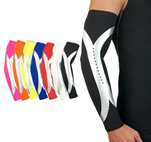 men 1 pair elastic basketball protector lengthen arm sleeve volleyball armband breathable cycling elbow pads 7277031, Black;gray
men 1 pair elastic basketball protector lengthen arm sleeve volleyball armband breathable cycling elbow pads 7277031, Black;gray