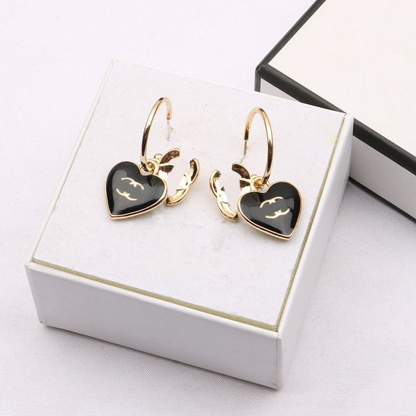 designers earring stud luxury women retro pearl earring letter wedding christm party gift jewerlry 20style, Golden;silver
designers earring stud luxury women retro pearl earring letter wedding christm party gift jewerlry 20style, Golden;silver