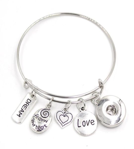 whole 18mm snap jewelry heart charm bracelets women bracelet adjustable bangle bracelet snap bracelet valentine gifts follow y2489400, Golden;silver
whole 18mm snap jewelry heart charm bracelets women bracelet adjustable bangle bracelet snap bracelet valentine gifts follow y2489400, Golden;silver