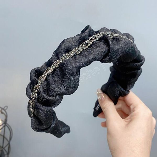 new fashion headband for women black pleated turban shining rhinestone hairband for girls hair accessories, Slivery;white
new fashion headband for women black pleated turban shining rhinestone hairband for girls hair accessories, Slivery;white
