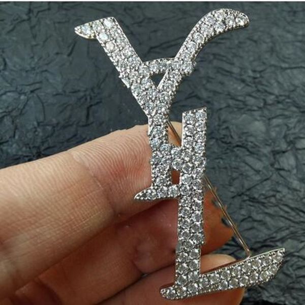 luxury designer jewelry mens womens pin brooch letters y classic brand brooch suit party ysltiy dress ornaments beautiful pin, Gray
luxury designer jewelry mens womens pin brooch letters y classic brand brooch suit party ysltiy dress ornaments beautiful pin, Gray