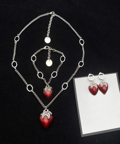strawberry enamel necklace bracelet earrings double letter metal chain jewelry sets cute party pendant studs7071898, Black
strawberry enamel necklace bracelet earrings double letter metal chain jewelry sets cute party pendant studs7071898, Black