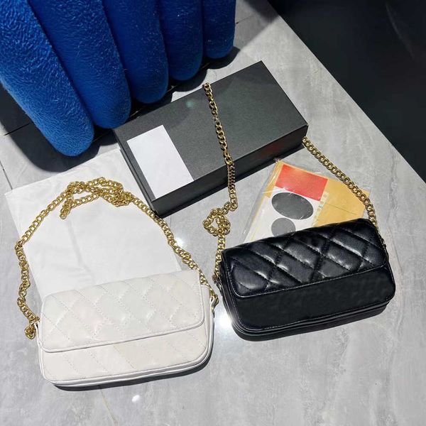 luxury shoulder bag designer bags handbags leather fashion classic envelope chain bag gold silver sign c letter woman caviar crossbody black
luxury shoulder bag designer bags handbags leather fashion classic envelope chain bag gold silver sign c letter woman caviar crossbody black