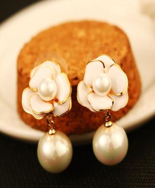 new fashion exquisite camellia goldplated earrings temperament ladies exquisite pearl hypoallergenic earrings luxury retro simple8898058, Silver
new fashion exquisite camellia goldplated earrings temperament ladies exquisite pearl hypoallergenic earrings luxury retro simple8898058, Silver