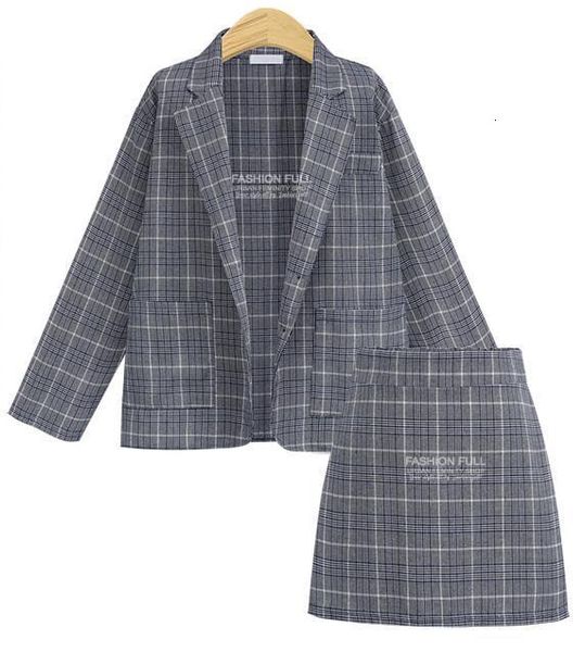two piece dress 2023 fashion ladies suits autumn and winter elegant office plaid long sleeved single breasted pocket suit jacket skirt 23071, White
two piece dress 2023 fashion ladies suits autumn and winter elegant office plaid long sleeved single breasted pocket suit jacket skirt 23071, White