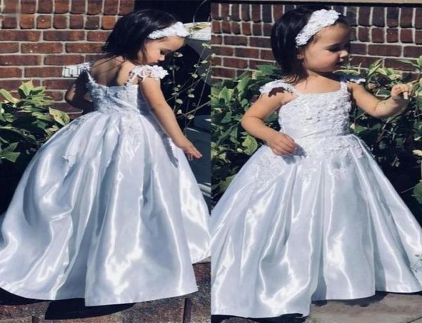 2020 lovely satin white flower girls dresses with spaghetti strap lace appliques pleat skirt toddler communion dress spring kids p5715525, White;blue
2020 lovely satin white flower girls dresses with spaghetti strap lace appliques pleat skirt toddler communion dress spring kids p5715525, White;blue