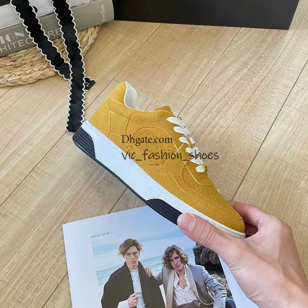 7a 2023 new designer running shoes fashion sneakers mens and womens luxury sports shoe new casual trainers classic ccity sneaker ajsfajfd, Black
7a 2023 new designer running shoes fashion sneakers mens and womens luxury sports shoe new casual trainers classic ccity sneaker ajsfajfd, Black