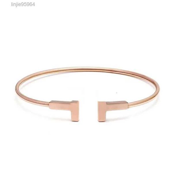 t bracelet designer female charm fashion diamond-encrusted high-quality beautiful jewelry1, Black
t bracelet designer female charm fashion diamond-encrusted high-quality beautiful jewelry1, Black