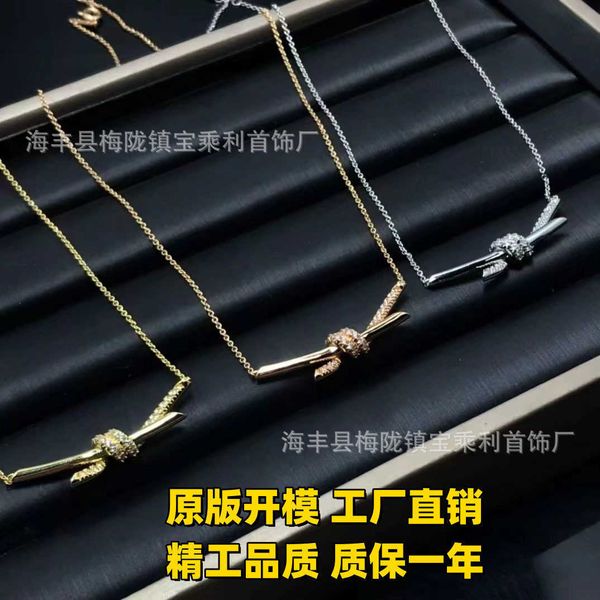 designer new v gold tiffay diamond knot necklace thick plated knot collar chain 18k colorless light luxury fashion, Silver
designer new v gold tiffay diamond knot necklace thick plated knot collar chain 18k colorless light luxury fashion, Silver