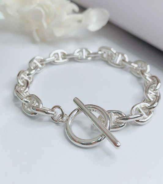 brand for women letter round h lock jewelry s925 silver bangle france quality fashion superior quality luxurious bracelet cx202548274, Black
brand for women letter round h lock jewelry s925 silver bangle france quality fashion superior quality luxurious bracelet cx202548274, Black