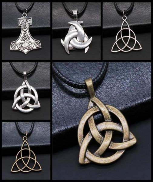 triquetra knot amulet religious irish pendant scandinavian circle trinity statement jewelry for men4361166, Silver
triquetra knot amulet religious irish pendant scandinavian circle trinity statement jewelry for men4361166, Silver
