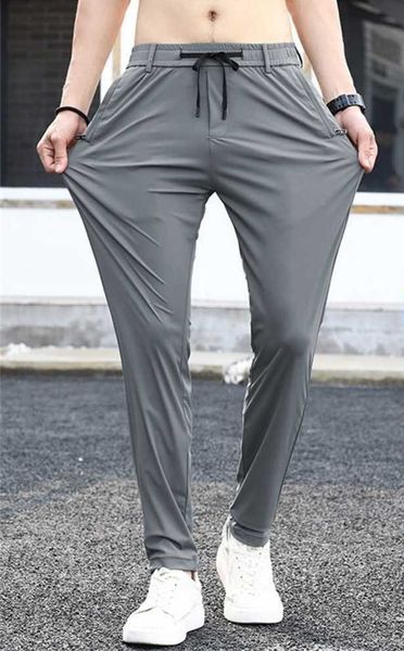 2023 new summer thin men's casual pants straight tube ice silk cool high elastic quick drying sports pants, Black
2023 new summer thin men's casual pants straight tube ice silk cool high elastic quick drying sports pants, Black