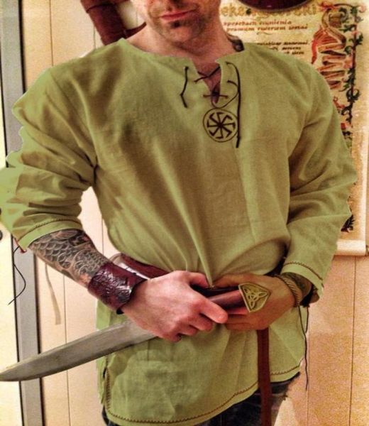 theme costume medieval shirt robe viking men dress knight renaissance cotton tunic short sleeve shirts costume disfraz mediev3216405, Black;red
theme costume medieval shirt robe viking men dress knight renaissance cotton tunic short sleeve shirts costume disfraz mediev3216405, Black;red