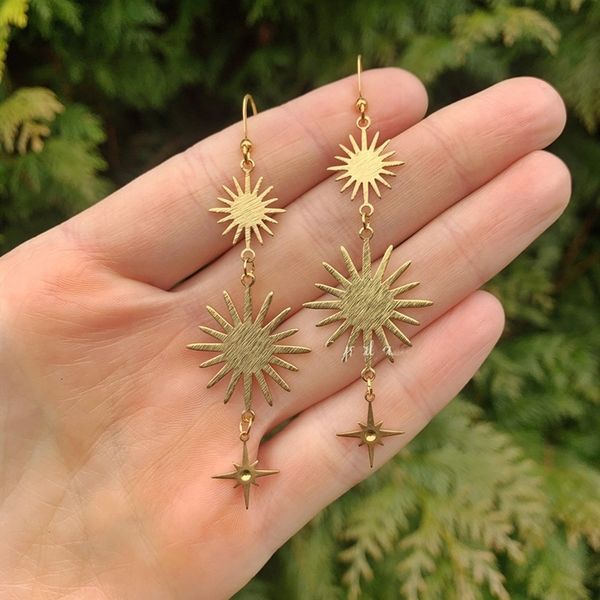 stud sun star earrings brass starburst jewelry falling astronomy sky boho women gift girlfriend beautifu 230714, Golden;silver
stud sun star earrings brass starburst jewelry falling astronomy sky boho women gift girlfriend beautifu 230714, Golden;silver