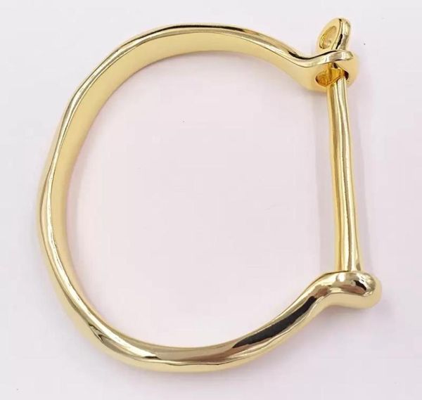 shackled friendship bracelets uno de 50 gold plated jewelry fits european style gift fow women men pul1245oro0000m jewelry1838063, Golden;silver
shackled friendship bracelets uno de 50 gold plated jewelry fits european style gift fow women men pul1245oro0000m jewelry1838063, Golden;silver