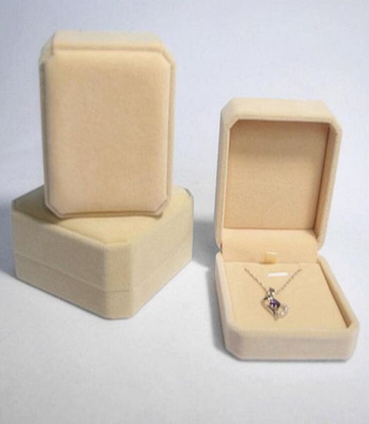 velvet jewelry boxes 874cm pendant necklaces box packing cajas de regalo gift boxes caixas para presente whole ship 0019653505, Black;white
velvet jewelry boxes 874cm pendant necklaces box packing cajas de regalo gift boxes caixas para presente whole ship 0019653505, Black;white