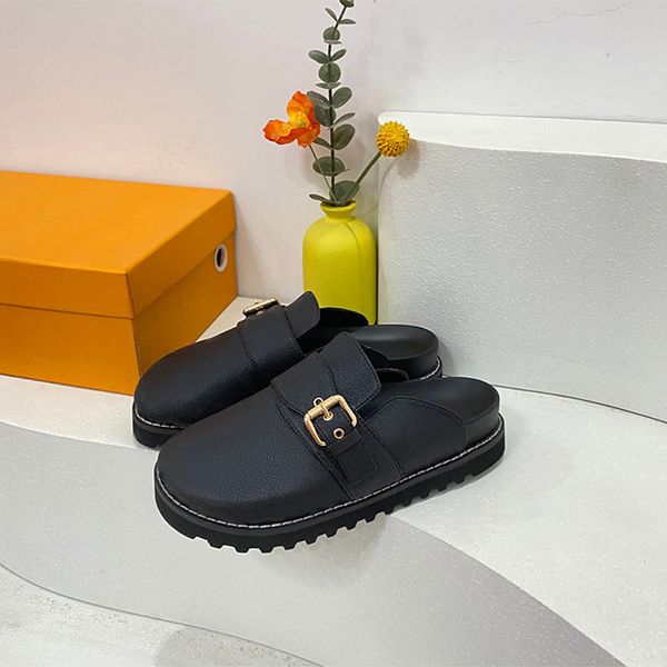 slippers summer luxury brand slippers woman comfortable outwear leather sandals designers home and outdoor wear casual women shoes 230714, Black
slippers summer luxury brand slippers woman comfortable outwear leather sandals designers home and outdoor wear casual women shoes 230714, Black
