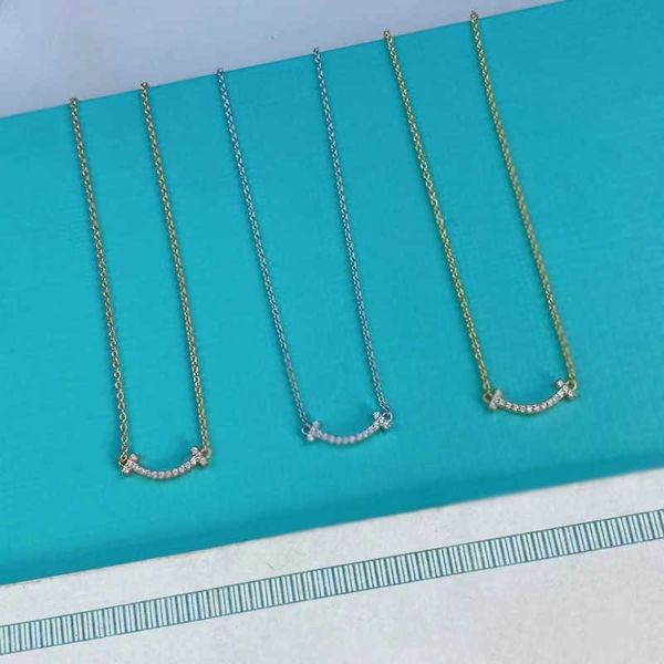 designer new tiffay smile mini necklace small crowd plated silver pendant simple smiling face collar chain female
designer new tiffay smile mini necklace small crowd plated silver pendant simple smiling face collar chain female