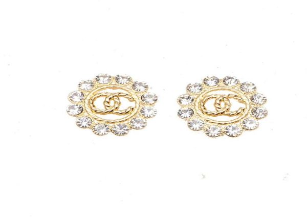simple 18k gold plated 925 silver luxury brand designers letters stud flower geometric famous women round crystal rhinestone pearl8496864, Golden;silver
simple 18k gold plated 925 silver luxury brand designers letters stud flower geometric famous women round crystal rhinestone pearl8496864, Golden;silver