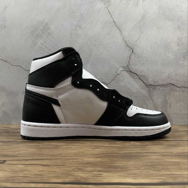 1 jumpman original high classical black white designer men women basketball shoes sports shoes outdoor sneakers with box and fast delivery, White;red
1 jumpman original high classical black white designer men women basketball shoes sports shoes outdoor sneakers with box and fast delivery, White;red
