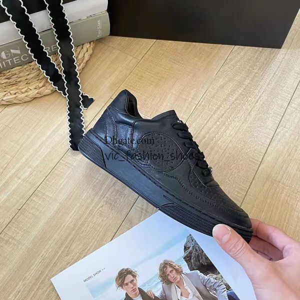 7a 2023 new designer running shoes fashion sneakers mens and womens luxury sports shoe new casual trainers classic ccity sneaker ahsdg, Black
7a 2023 new designer running shoes fashion sneakers mens and womens luxury sports shoe new casual trainers classic ccity sneaker ahsdg, Black