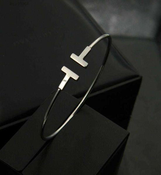 pulsera mujer new quality fashion women jewelry stainless steel open cuff t bangle bracelet gold silver rose hi47625271, Black
pulsera mujer new quality fashion women jewelry stainless steel open cuff t bangle bracelet gold silver rose hi47625271, Black
