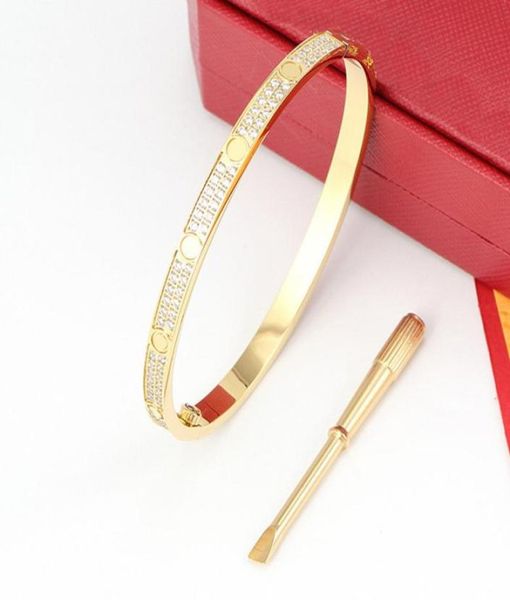fashion jewelry advanced vintage bangle for women 18k brass gold plated fashion trinity9475732, Black
fashion jewelry advanced vintage bangle for women 18k brass gold plated fashion trinity9475732, Black
