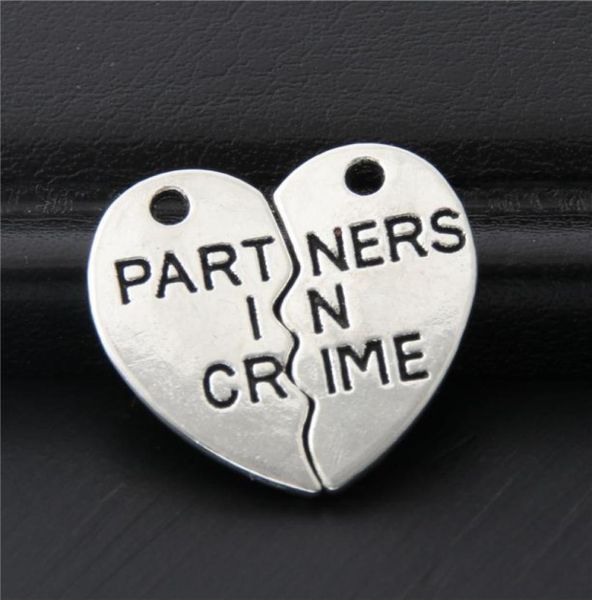 200setslot antique sliver spolicing love charms partners in crime letters heart pendant making fit handmade accessories 20x19mm2972678, Bronze;silver
200setslot antique sliver spolicing love charms partners in crime letters heart pendant making fit handmade accessories 20x19mm2972678, Bronze;silver