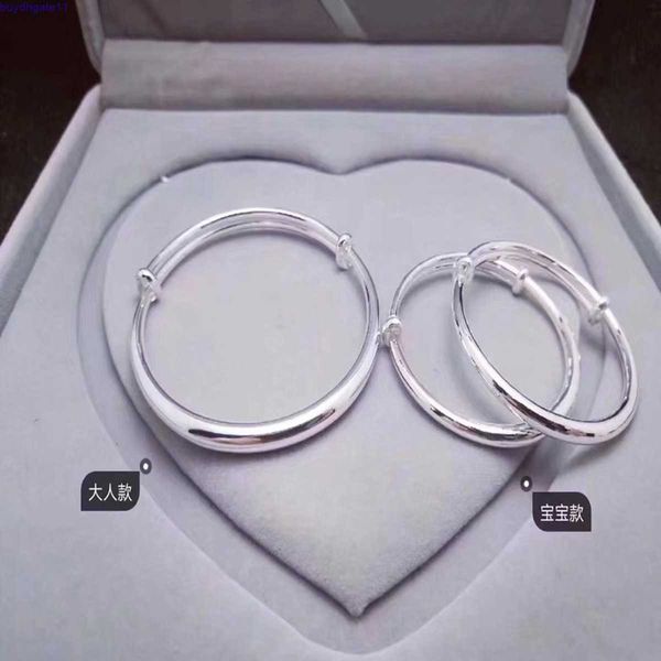 2023 new fashion accessories smooth 990 sterling silver push-pull telescopic bracelet mother child simple round belled silk
2023 new fashion accessories smooth 990 sterling silver push-pull telescopic bracelet mother child simple round belled silk