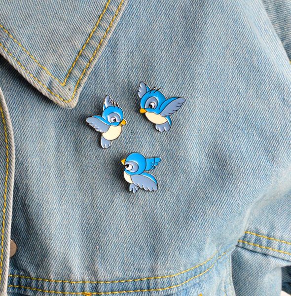 miss zoe enamel blue bird pin cartoon flying fledgling animal brooch denim jacket pin buckle shirt badge gift for kids3729879, Gray
miss zoe enamel blue bird pin cartoon flying fledgling animal brooch denim jacket pin buckle shirt badge gift for kids3729879, Gray