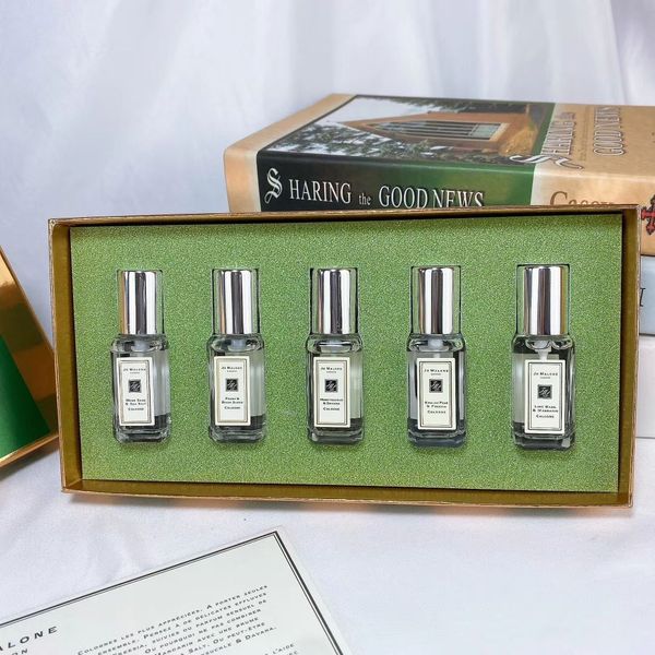 brand 9ml*5pcs perfume set long lasting floral fluit wood natural taste female parfum for women perfume gift box set fragrances
brand 9ml*5pcs perfume set long lasting floral fluit wood natural taste female parfum for women perfume gift box set fragrances