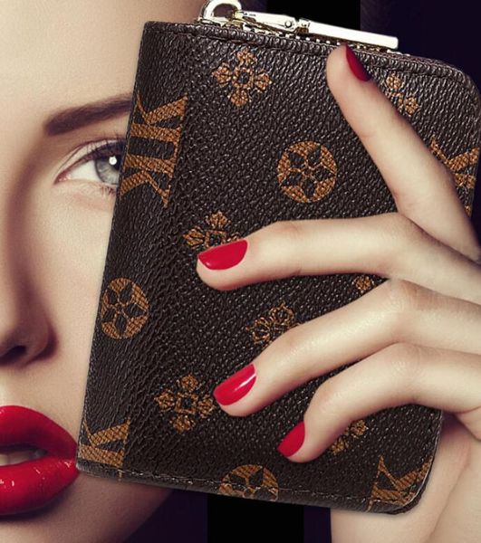 designer fashion women wallet leather wallet single zipper short wallets lady v printed change bag square classical purse, Red;black
designer fashion women wallet leather wallet single zipper short wallets lady v printed change bag square classical purse, Red;black