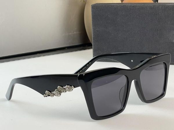 realfine888 5a eyewear ddg4439 crossed square luxury designer sunglasses for man woman with glasses cloth box, White;black
realfine888 5a eyewear ddg4439 crossed square luxury designer sunglasses for man woman with glasses cloth box, White;black