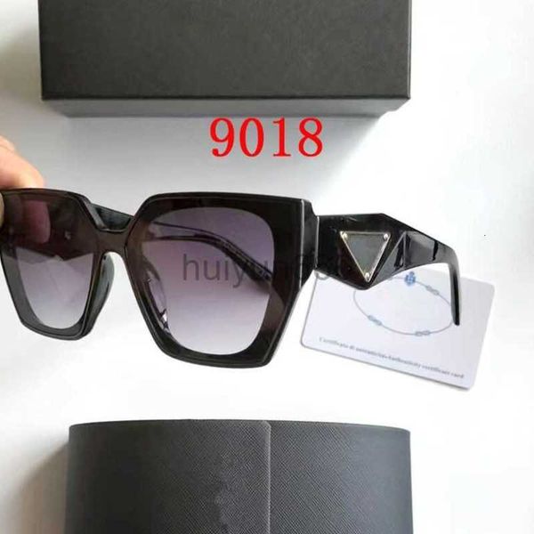 9018 designer sunglasses classic eyeglasses goggle outdoor beach sun glasses for man woman mix 7 color optional triangular signature, White;black
9018 designer sunglasses classic eyeglasses goggle outdoor beach sun glasses for man woman mix 7 color optional triangular signature, White;black