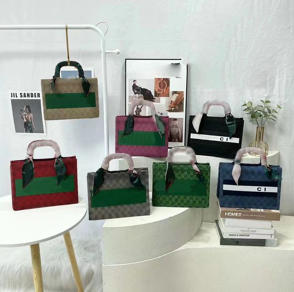luxery tote bag designers bag women fashion letter handbag letter classic style simple three sizes in multiple colors
luxery tote bag designers bag women fashion letter handbag letter classic style simple three sizes in multiple colors